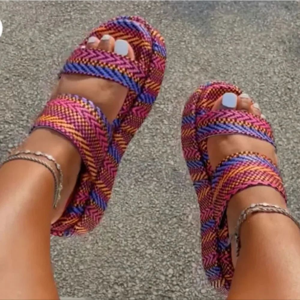 BRAND NEW LILIANA COLORFUL STRAPPY PLATFORM DOUBLE STRAP SANDAL